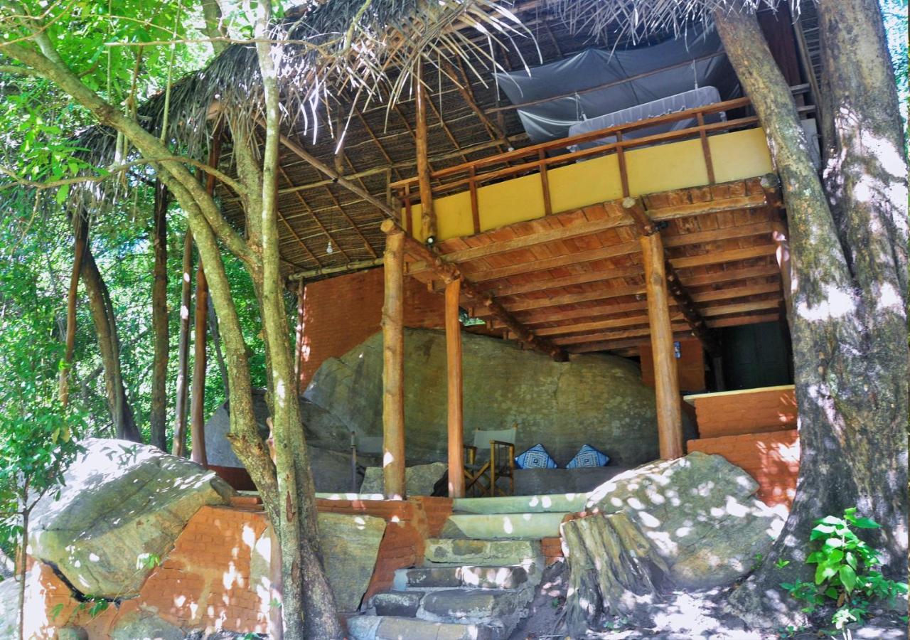 Back Of Beyond - Wild Haven Villa Sigiriya Dış mekan fotoğraf